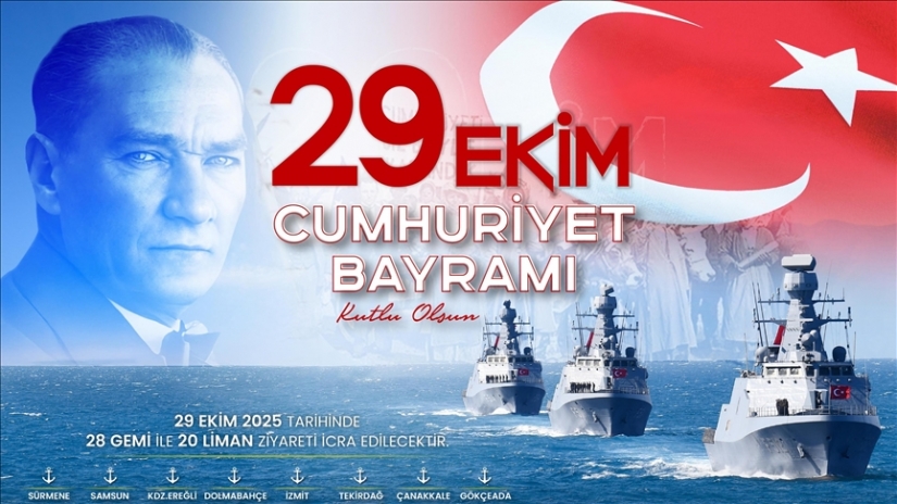 Cumhuriyet bu yıl da "Yaşasın Cumhuriyet" sesleri ve alkışlarla karşılanıyor