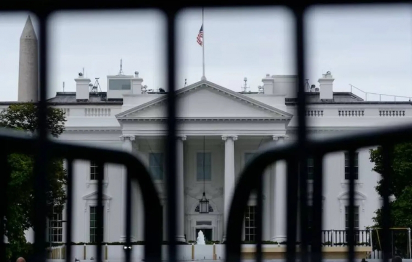 Beyaz Saray yakınında silahlı saldırı: 2 ABD askeri vuruldu, Beyaz Saray kapatıldı