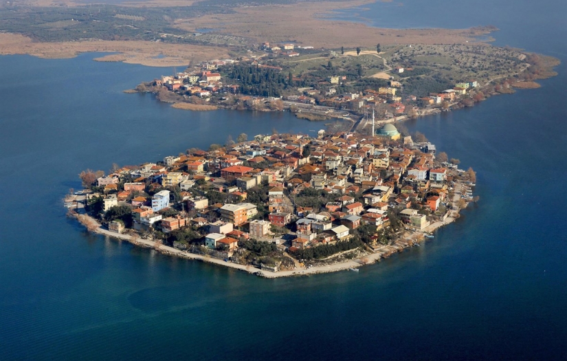 GOOGLE VERİ TABANINDAKİ REVİZYON NEDENİYLE YAYINIMIZA 1 GÜN ARA VERİLMİŞ İDİ.. ÖZÜR DİLERİZ..            KALDIĞIMIZ YERDEN DEVAM.../...BURSA ARENA E'GAZETE