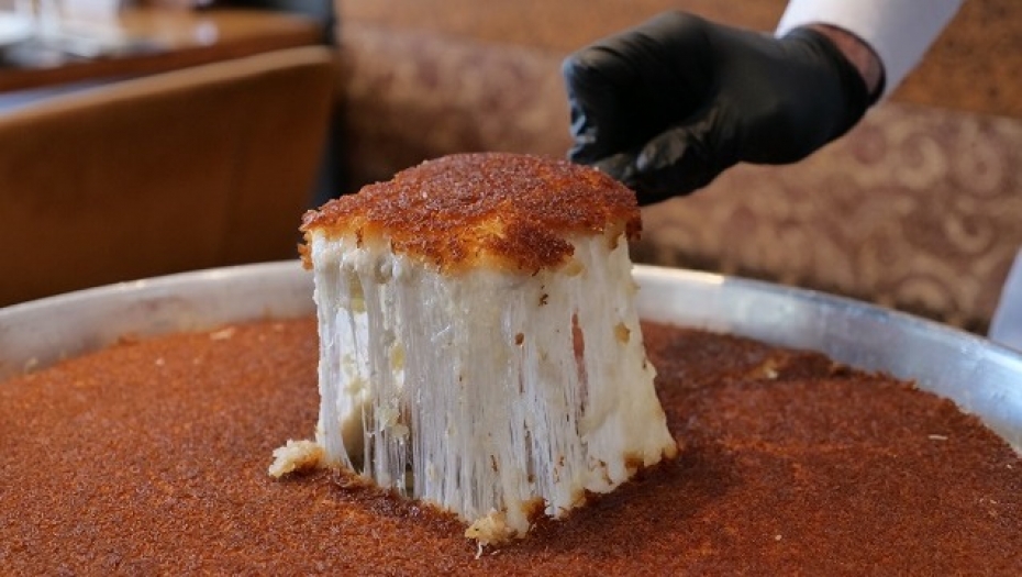 Künefe, dünyanın en iyi tatlısı seçildi