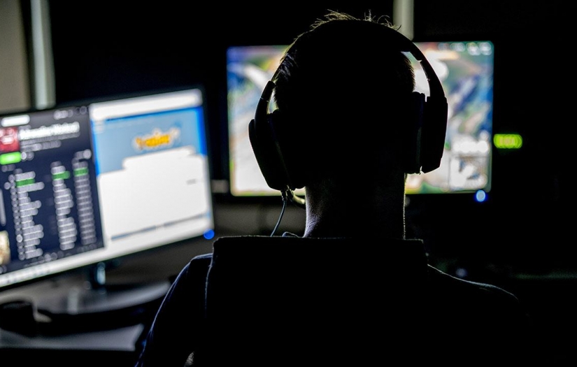 379 FETÖ iltisaklı sosyal medya hesabına erişim engeli getirildi