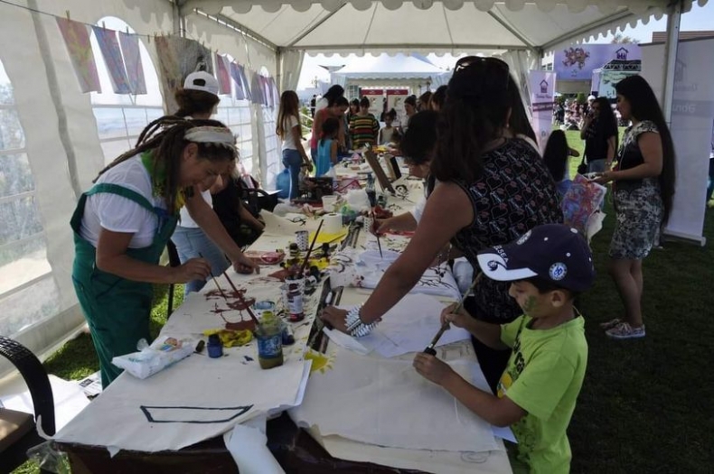 LEY SABAH yazdı: "Yaş Almak Yenilenmektir.."