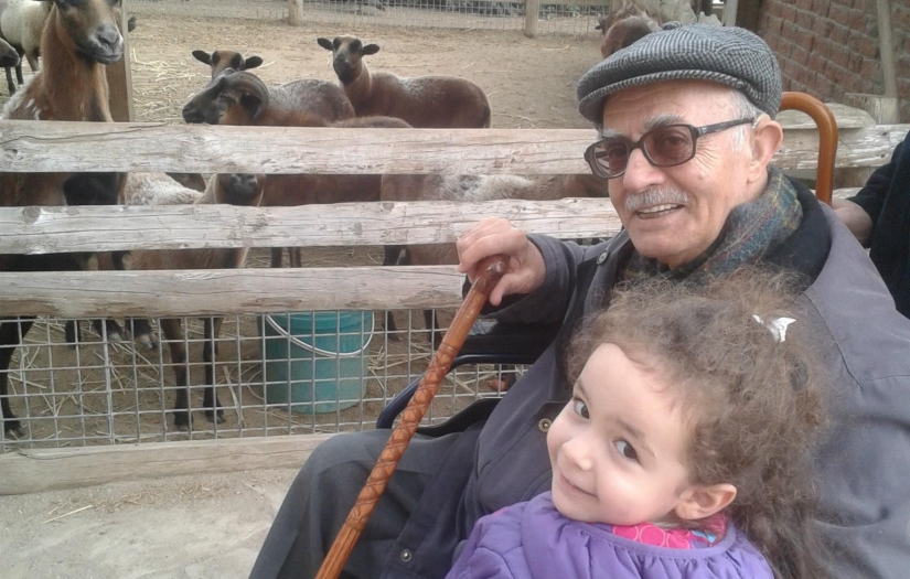 Şair ATİLA ALTINOK yazdı: "Masalcıdan Bir Masal"