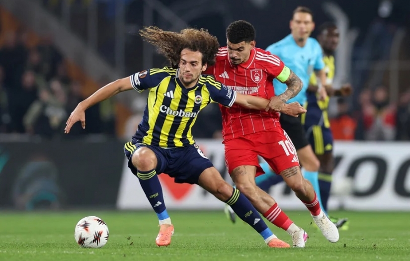 Tur şansını zora soktu: Fenerbahçe evinde şok yenilgi aldı