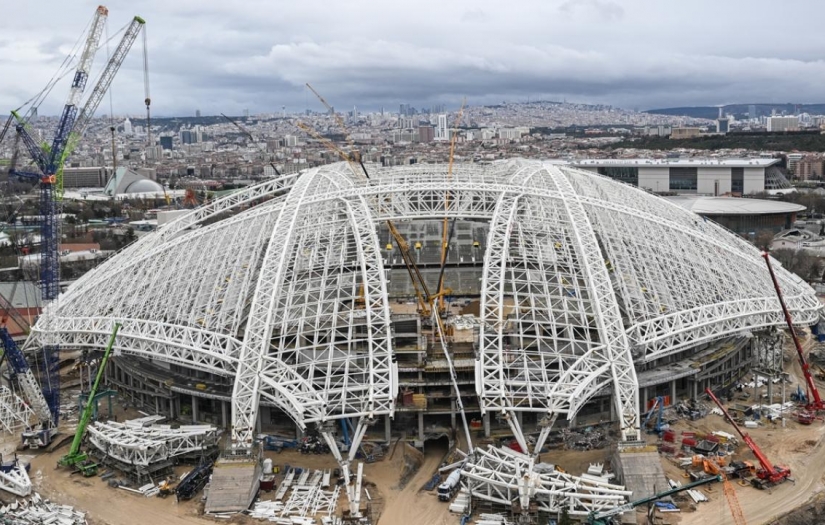 Türkiye'nin en modern stadı 2026-2027 sezonunda sporseverlerle buluşacak