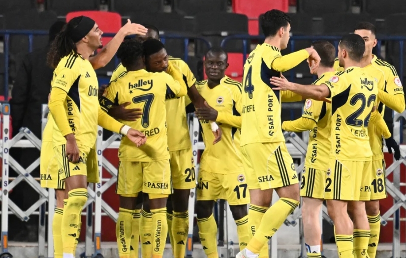 Kadıköy'de inanılmaz son! Fenerbahçe 6 dakikada geri döndü