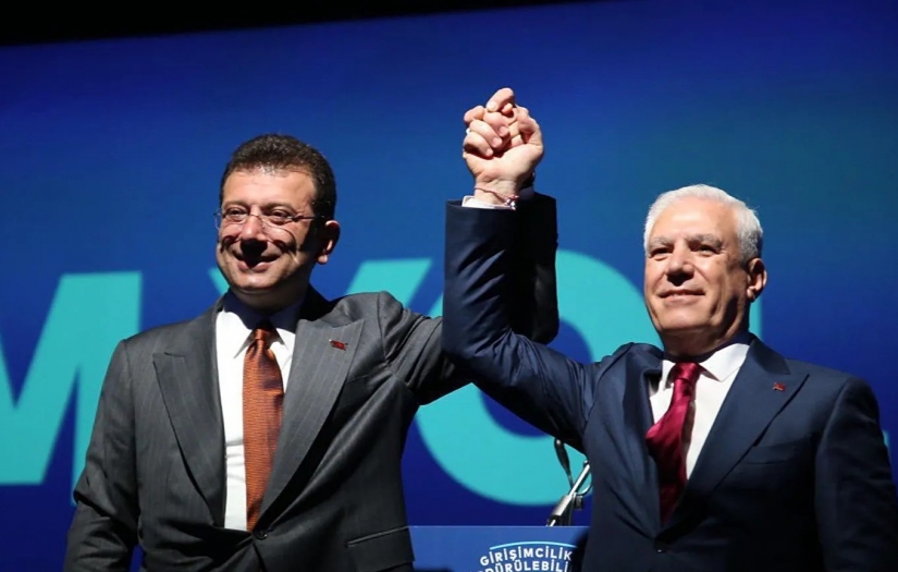 Bursa Büyükşehir Belediye Başkanı Mustafa Bozbey’in yerine Vali Yardımcısı görevlendirildi