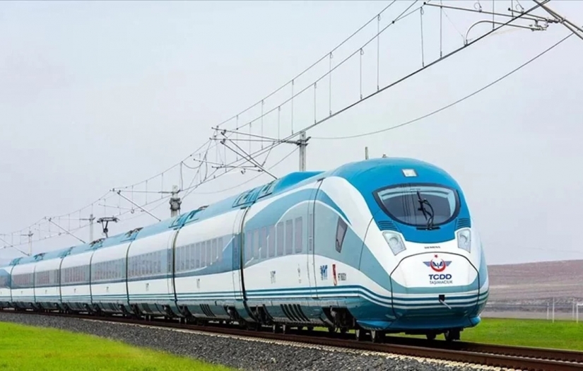 Bursa- Eskişehir- Ankara hattında yıllardır beklenen hızlı tren yolu açılıyor