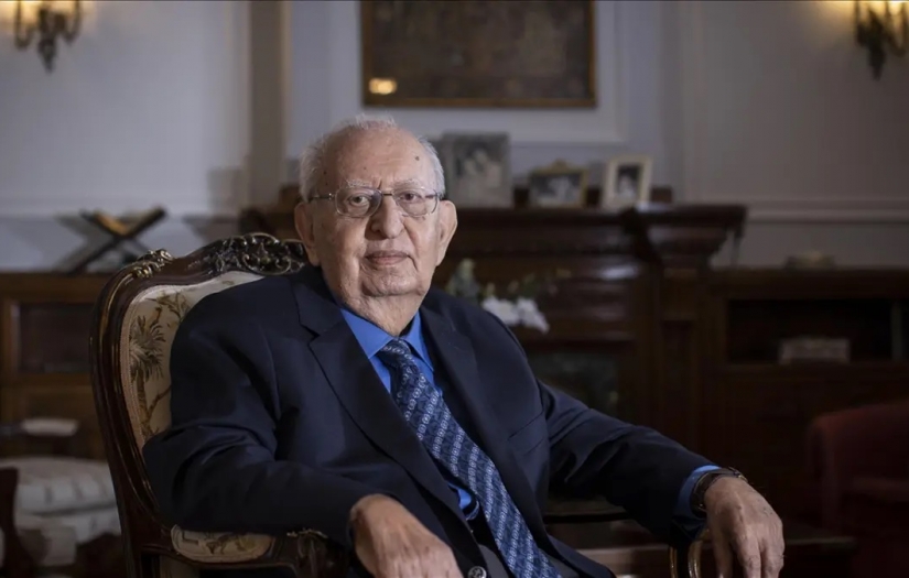 Eski TBMM Başkanı Hüsamettin Cindoruk hayatını kaybetti