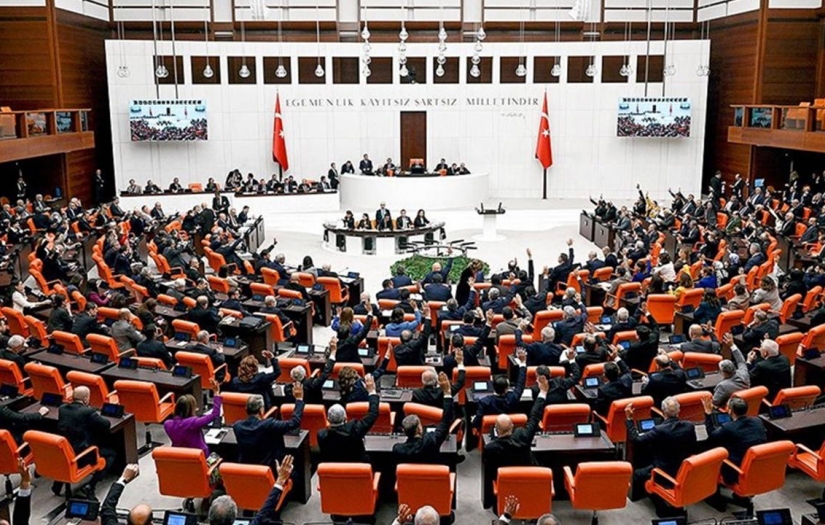 Oy birliğiyle kabul edildi! Okul saldırılarını araştırma komisyonu kuruluyor