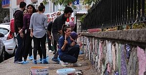 Üniversiteli gençlerden, ilkokula renkli katkı