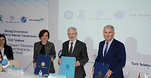 Geleceğin telekomünikasyon uzmanları Bursa’da yetişecek