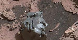 NASA, Mars’ta yumurta büyüklüğünde göktaşı tespit etti