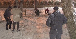 Başkent Ankara karlar altında, okullar tatil edildi