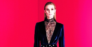 YILBAŞI GECESİNE MERT ASLAN ÖNERİSİ..; GÜL GÖLGE SAYGI, PINAR ALTUĞ, FERYAL GÜLMAN VE IŞIL REÇBER…