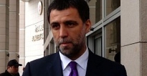 Hakan Şükür ve Arif Erdem Galatasaray’dan ihraç edildi