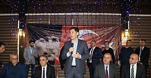 Sinan Oğan İzmir’de ’hayır’ toplantısı yaptı