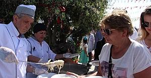 Kuşadası Belediyesinden Hıdrellez keşkeği