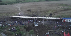 Çorlu’da tren kazası onlarca ölü var!