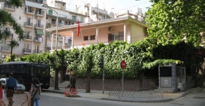 Selanik Başkonsolosluk binamıza molotofkokteylli saldırı !