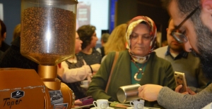 Müzede ‘Fincanını getir kahve bizden’  keyfi