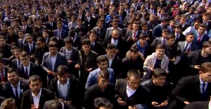 Alparslan Türkeş mezarı başında dualarla anıldı