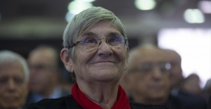 Canan Karatay: "Şekerli içecek tüketmeyin"