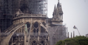 Notre-Dame yangını: Hangi tarihi eserler kurtarıldı, hangi eserlerin akıbeti bilinmiyor?