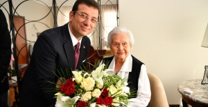 İmamoğlu, 27 Mayıs darbesinin 59. Yılında Celal Bayar'ın kızı Nilüfer Gürsoy'u ziyaret etti
