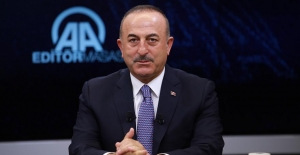 Çavuşoğlu: S-400 konusunda ABD yaptırım uygularsa sessiz kalmayız, atacağımız adımlar var..