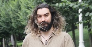 Bilim Adamından sanatçı olur mu?