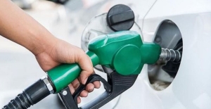 Akaryakıta yeni bir zam daha