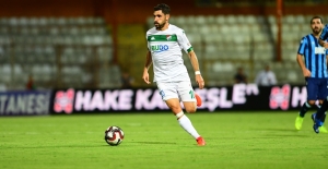 Bursaspor Adanaspor karşısında sahadan 4-1 mağlup ayrıldı.