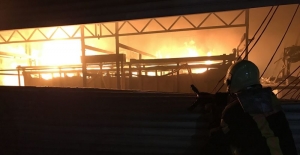 Manisa'da fabrika yangını