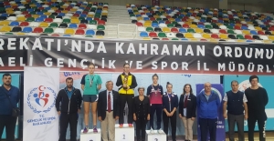 Ece Haraç’tan ikincilik