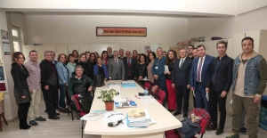 Başkan Erdem öğretmenleri unutmadı