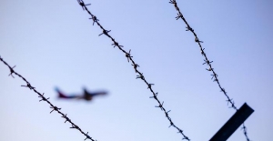 Binlerce Türk Almanya'yı terketmek zorunda