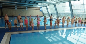 Nilüfer’de kışın yüzme keyfi