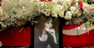 Yıldız Kenter son yolculuğuna uğurlandı