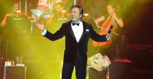 Başkent'te Erol Evgin rüzgarı