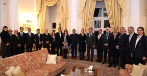 İmamoğlu; "Çıldırtan değil, mutlu eden projelerin peşindeyiz"