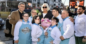 Süper Star, Down sendromlu gençlerle buluştu