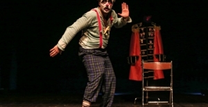 Nâzım’ın ölümsüz dizeleri tiyatro sahnesinde