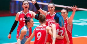 Voleybol'da Filenin Sultanları Almanya'yı Ezdi Geçti