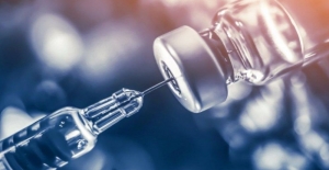 Çin’in Rusya Büyükelçisi: "Koronavirüse karşı etkili aşı geliştirildi, son testler yapılıyor"