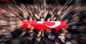 İdlip'te 33 Şehidimiz Var! Mübarek Gecemize Kan Sürdüler! Gün Artık 'Milli Birlik Günü'dür!