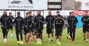 Barcelona’dan sonra Beşiktaş… Oyuncu maaşları yüzde 70 kesildi