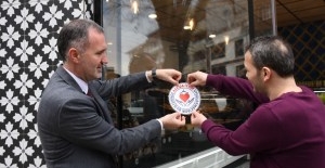 İnegöl'de “Askıda İyilik Hareketi" yayılmaya başladı