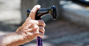 "Yaşlı algısını doğru yere oturtmak için kuşaklar arası dayanışma şart"