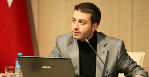 Yeniçağ Genel Yayın Yönetmeni Batuhan Çolak'ın görevine son verildi